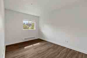 featured image of 4779 Lynwood Center Rd Ne