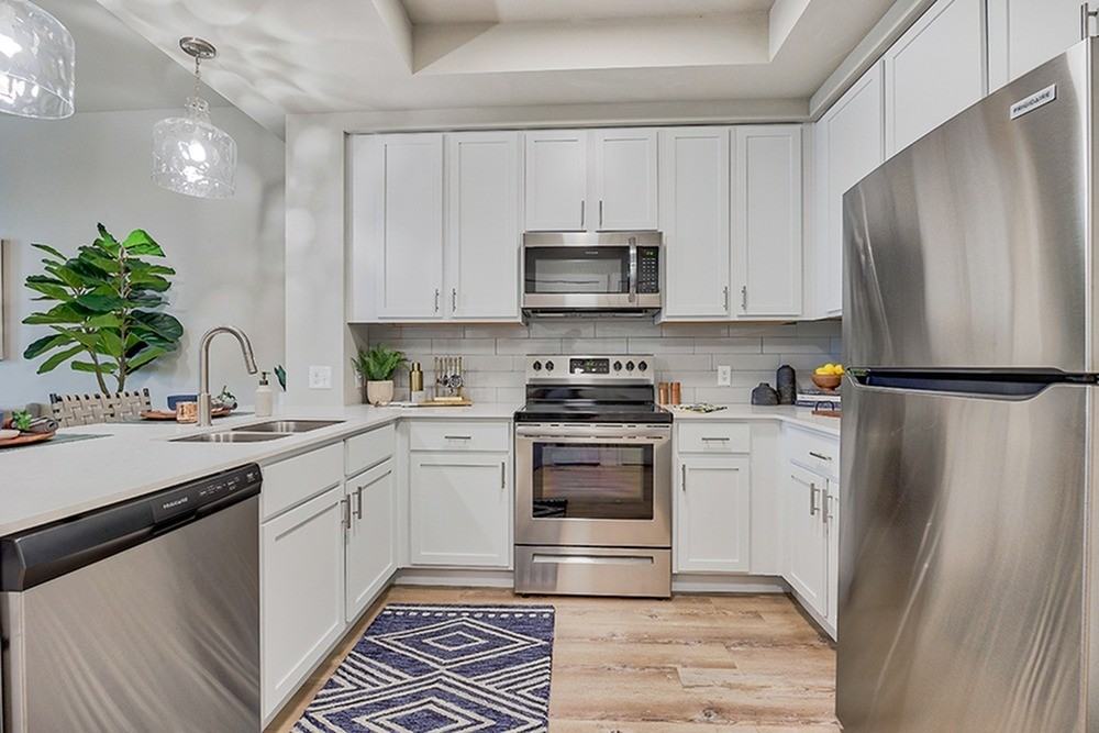 Charlotte Commons - Photo 7 of 46