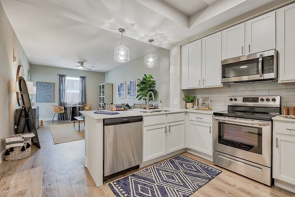 Charlotte Commons - Photo 6 of 46