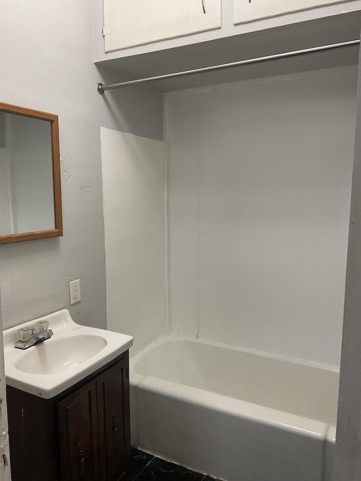 1807 Hale Ave - Photo 2 of 19