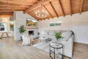 325 W Avenida Palizada - Photo 1 of 1