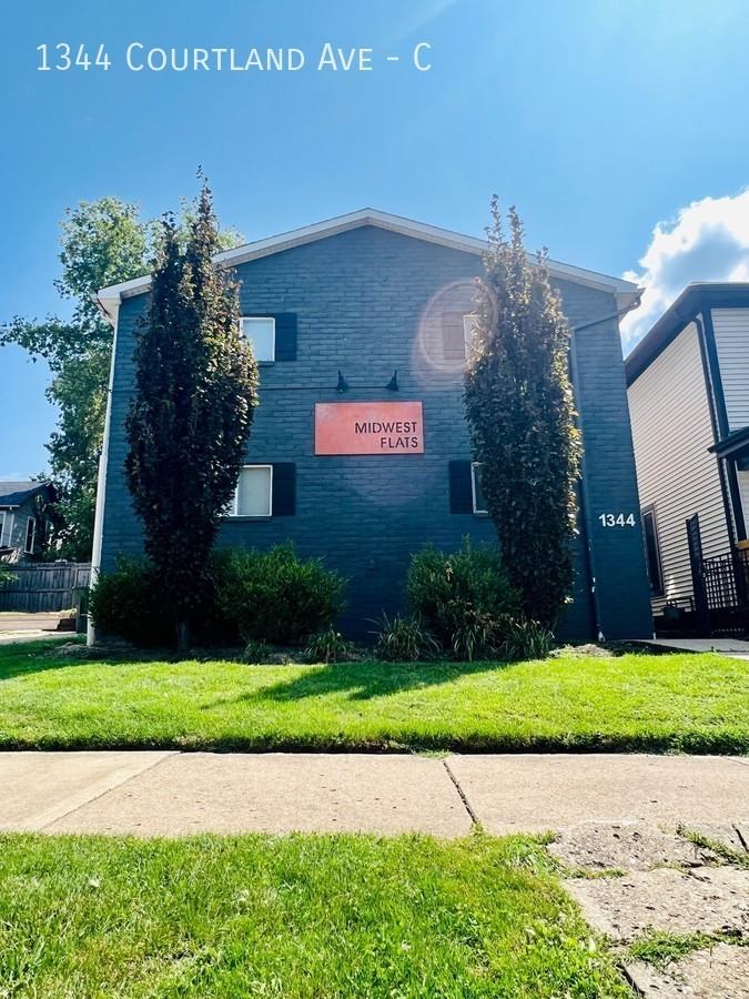 1344 Courtland Ave #C