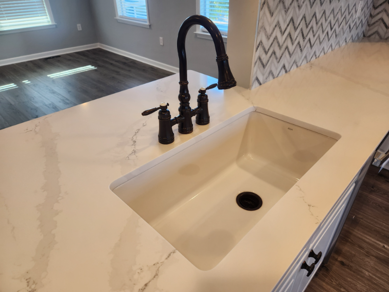 420 E Arctic Ave - Photo 3 of 13