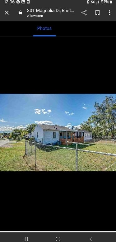 301 Magnolia Dr - Photo 3 of 8