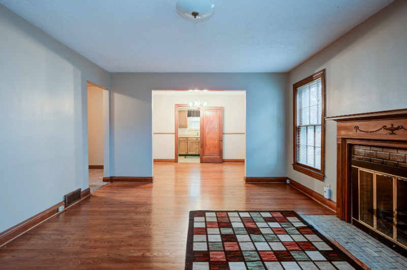 210 Browns Ln #1 - Photo 3 of 12