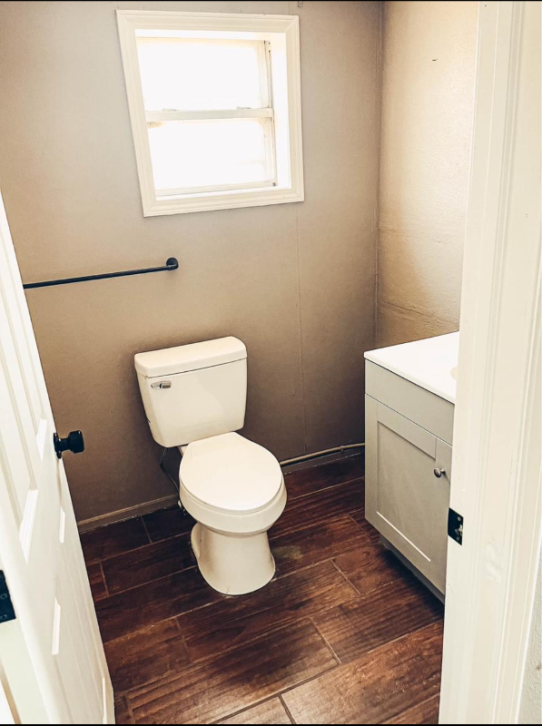 328 N Oklahoma Ave - Photo 4 of 8