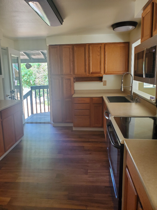 10925 Yelm Highway Southeast - Photo 6 of 18