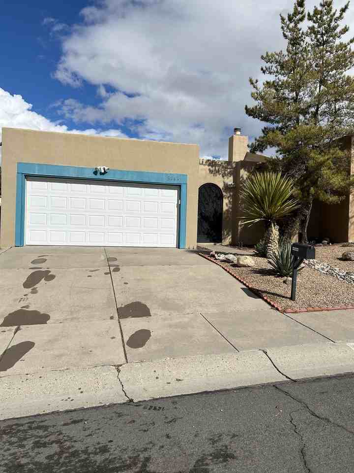 5744 Manzanillo Loop Ne #1 - Photo 3 of 41