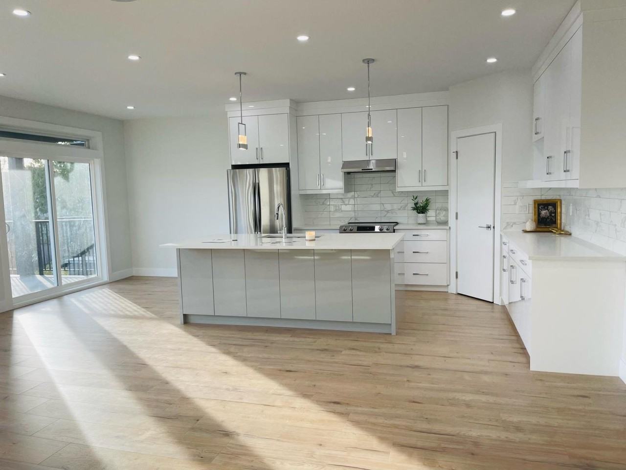 46620 First Ave #A - Photo 5 of 27