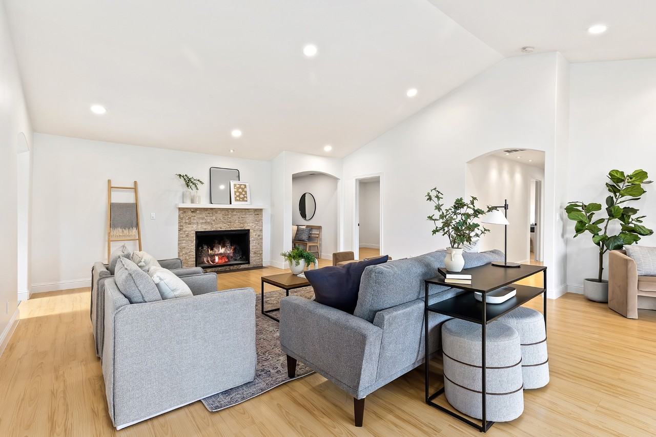 5136 W Cherry Ln - Photo 6 of 44