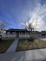 featured image of 515 Sawtooth St #1