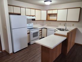 River's Edge Apartments - Photo 1 of 1