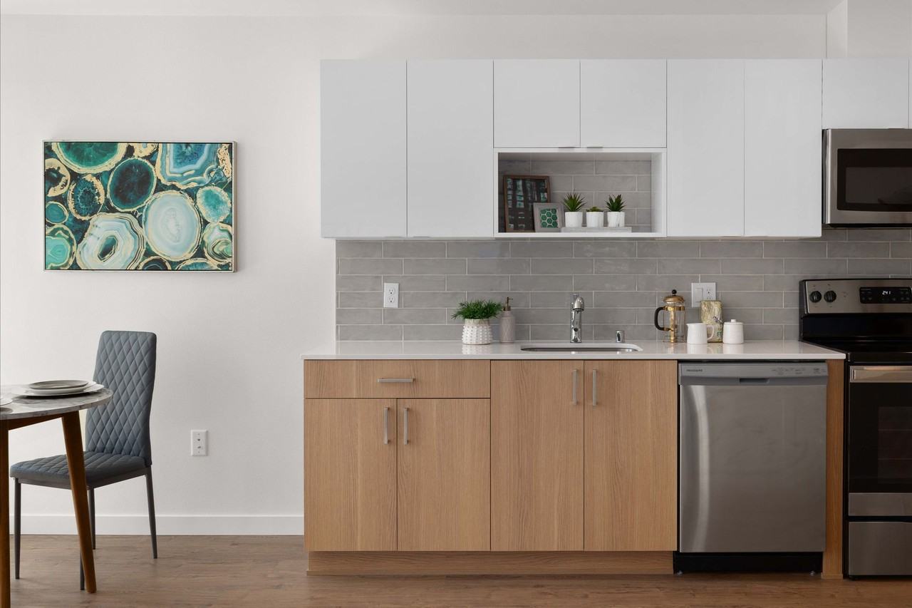 The Waterway Building - Photo 7 of 18