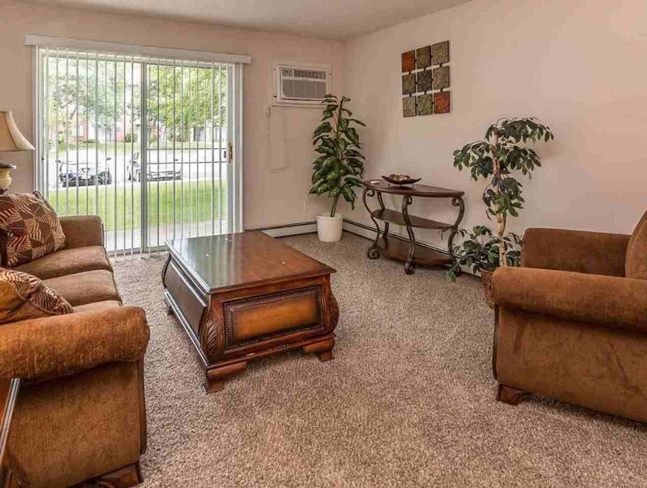 PEARLWOOD ESTATES - Photo 2 of 50