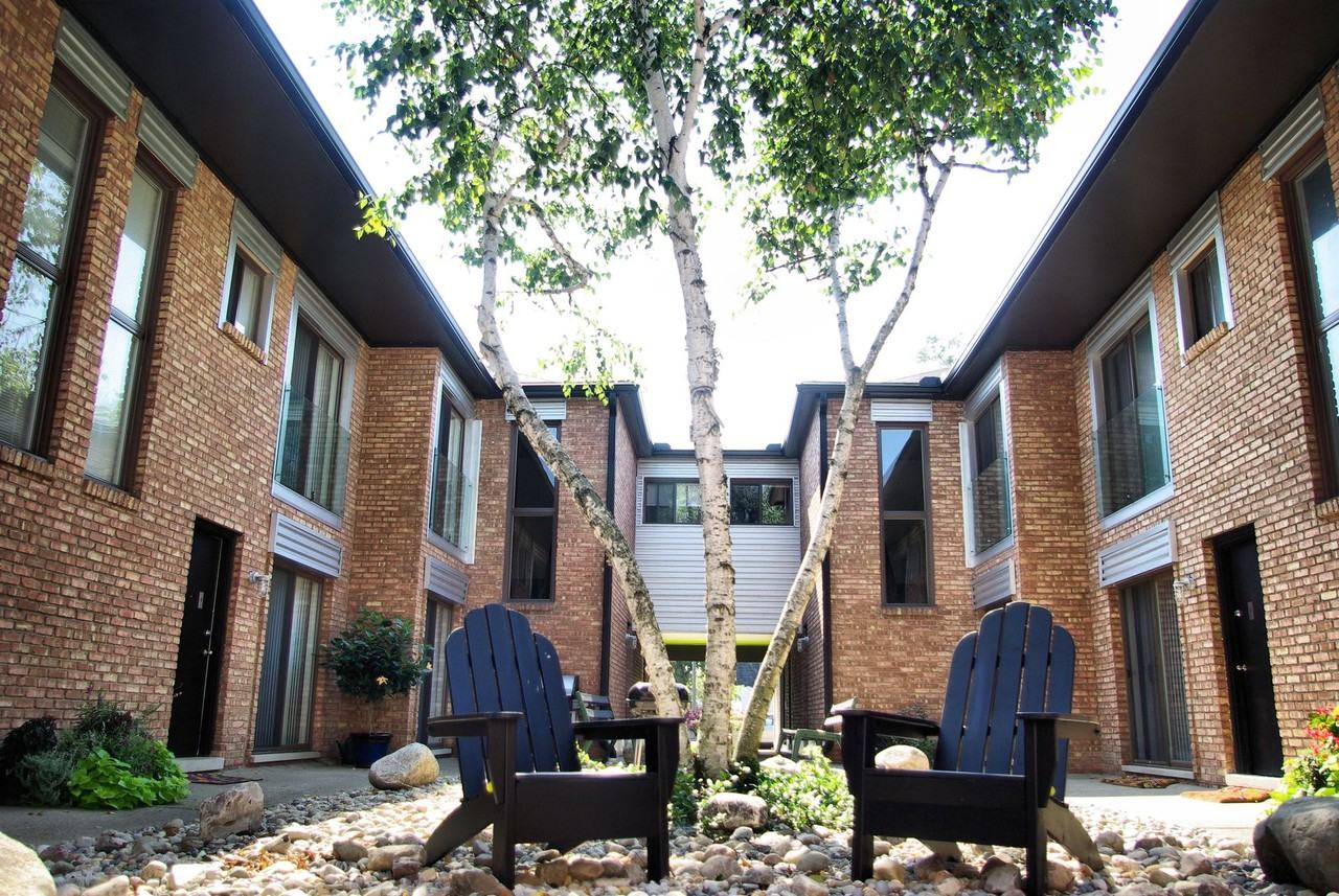 Catalpa Lofts - Photo 2 of 7