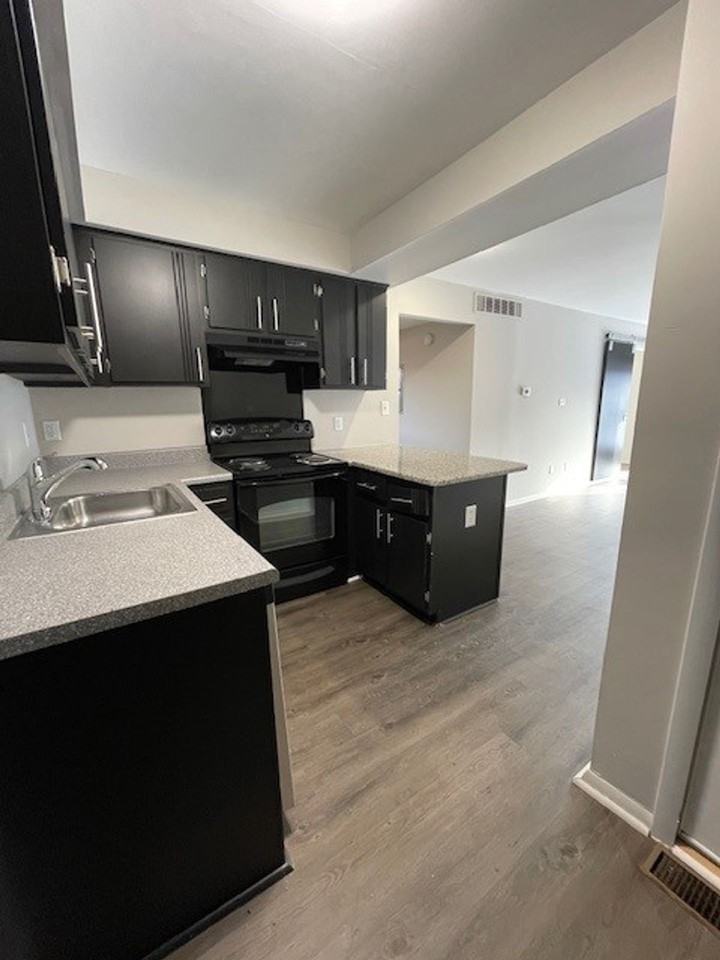 Catalpa Lofts - Photo 5 of 7