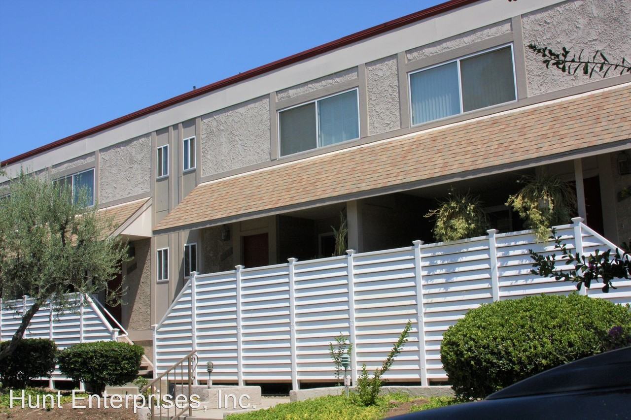 TARZANA TENNIS TOWNHOMES (HATTERAS) 18333 HATTERAS STREET - Photo 2 of 18