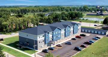 featured image of 904 E Milbank Ave