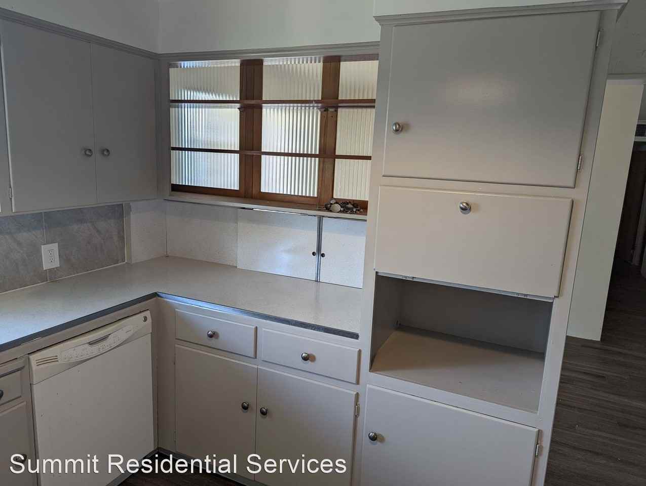 Alta Vista Apartments - Photo 3 of 23