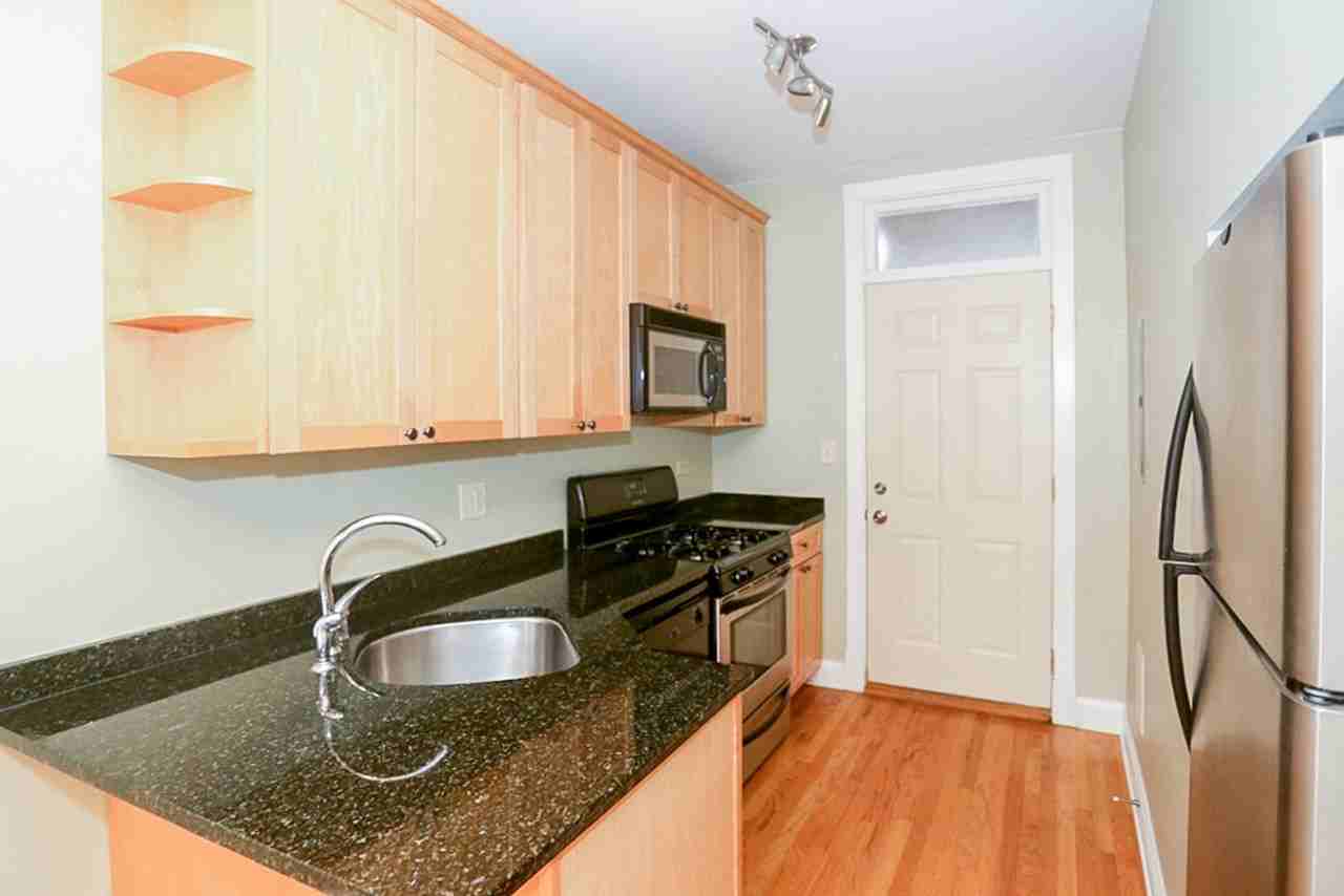 4808-12 N. Paulina - Photo 6 of 8