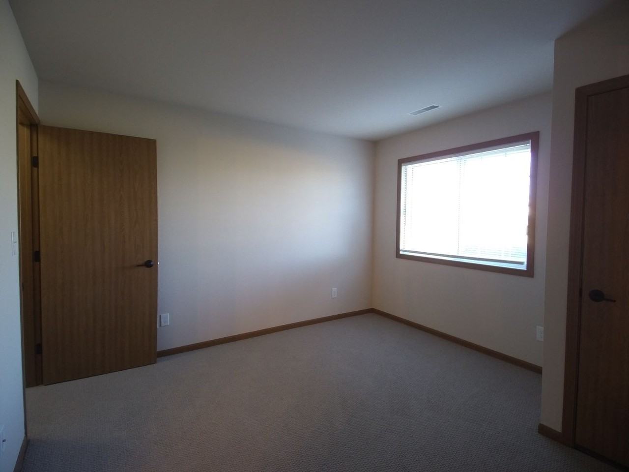 Shady Lane Apartments - Photo 7 of 12