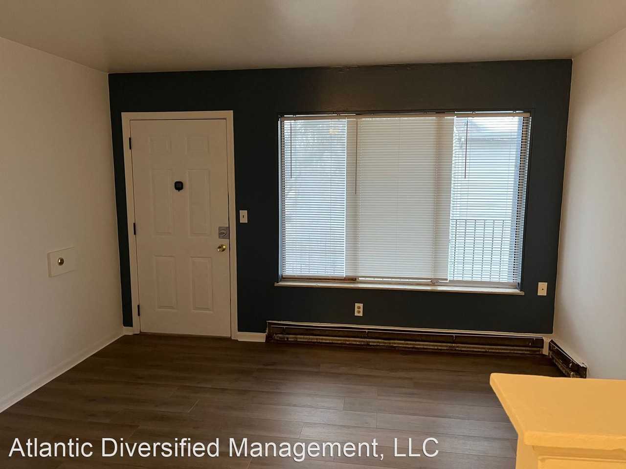 821, 829, 837, 901, 905 E. Shiawassee Street - Photo 2 of 3