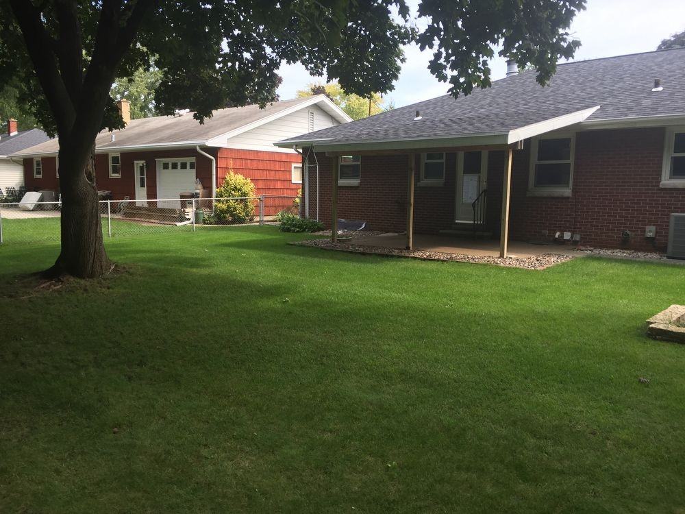 308 Deschane Pl - Photo 2 of 9