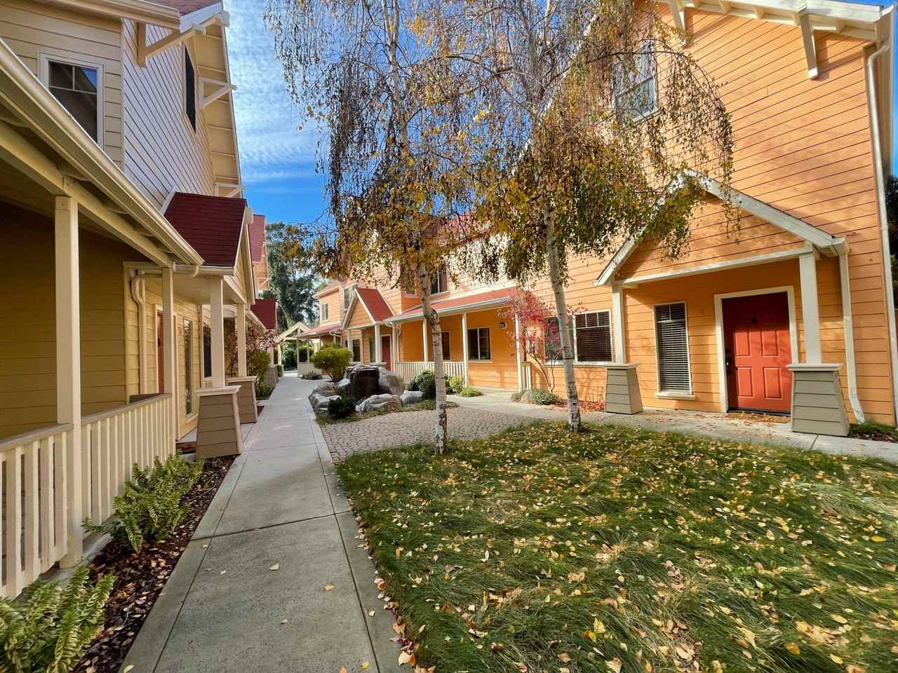 Mission Orchard - Photo 2 of 12