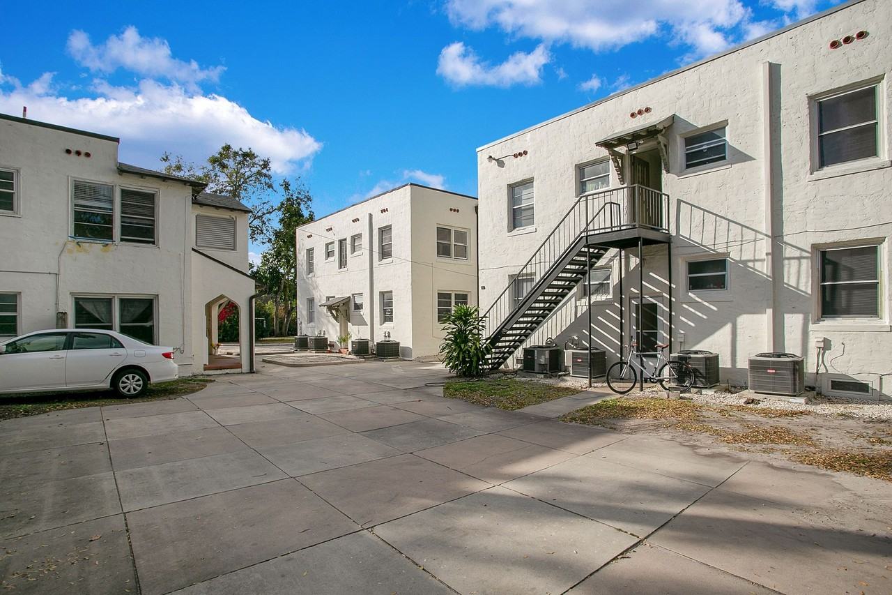 Lake Eola Heights Apartments | 1 & 2 Bedroom Apartments in Orlando, FL - Photo 6 of 24