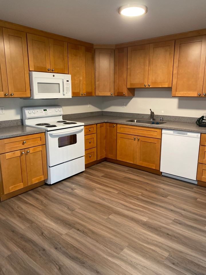 SPANAWAY DUPLEXES Apartments 16001 11th Avenue Ct E, Spanaway, WA