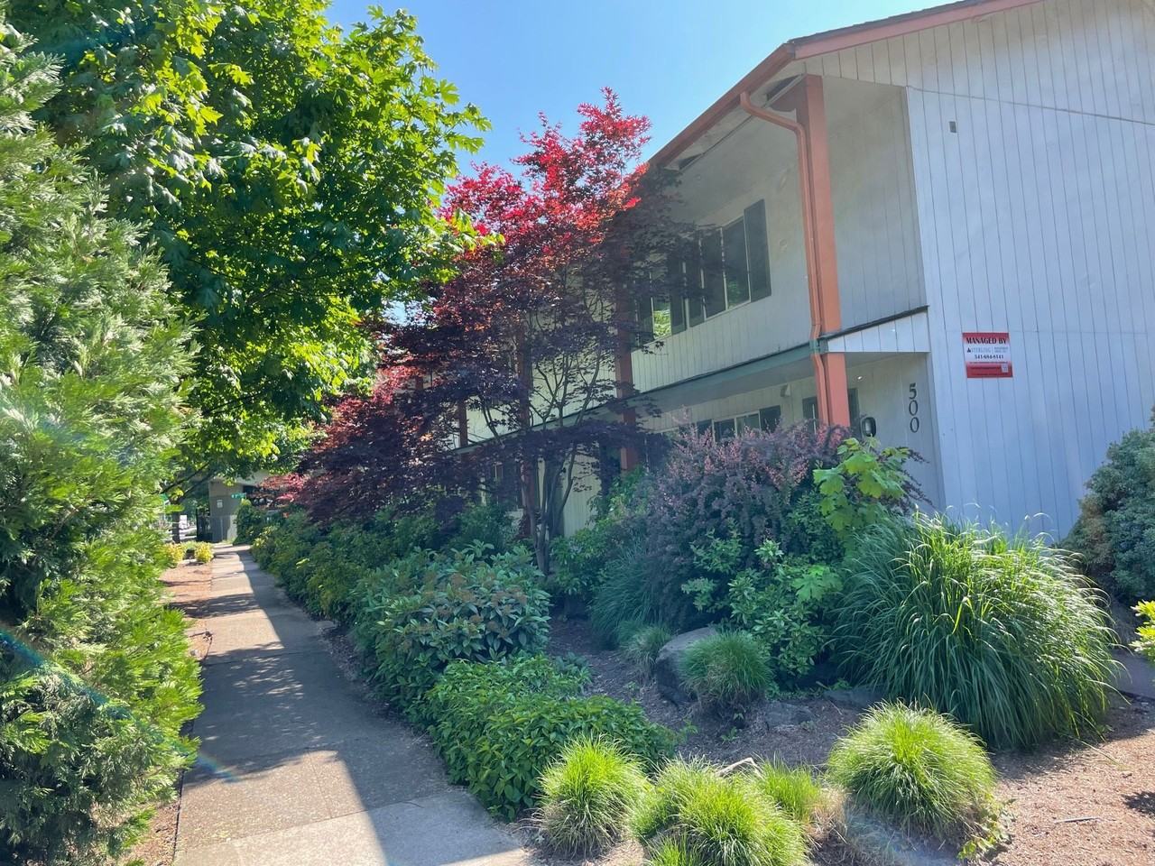 500 Jefferson St #18 - Photo 6 of 22