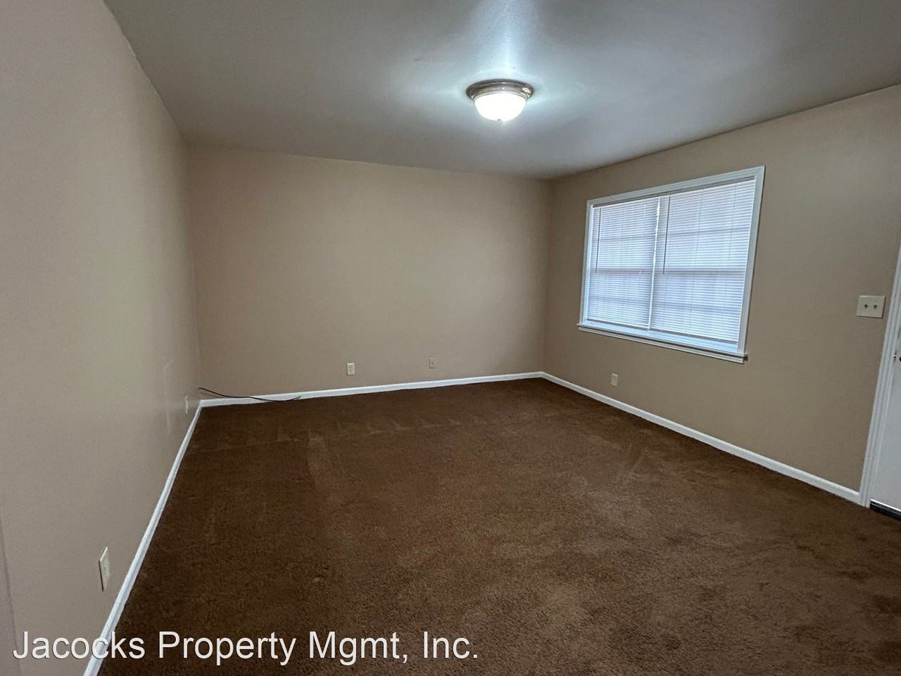 250 N. Washington Ave. - Photo 2 of 8