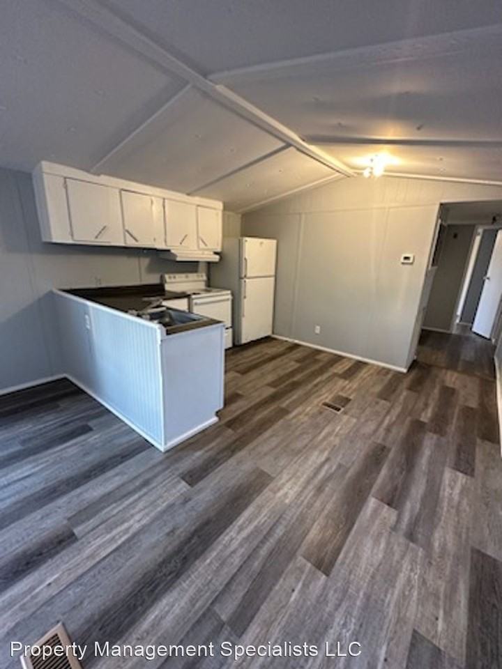 12837 Martinsville Hwy - Photo 3 of 7