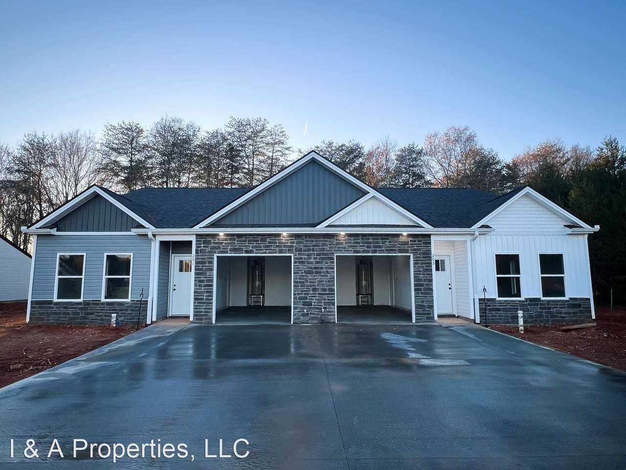 Notchwoods Drive - Photo 2 of 31