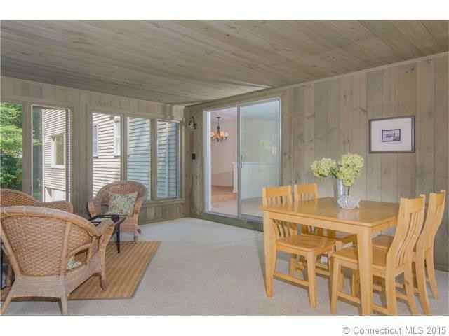 18 Wychwood Rd - Photo 3 of 11