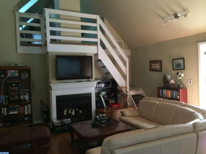 20 Melville Rd - Photo 3 of 25