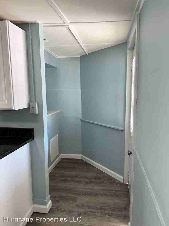 289 Fenn Street - 68 Second Street - Photo 3 of 10