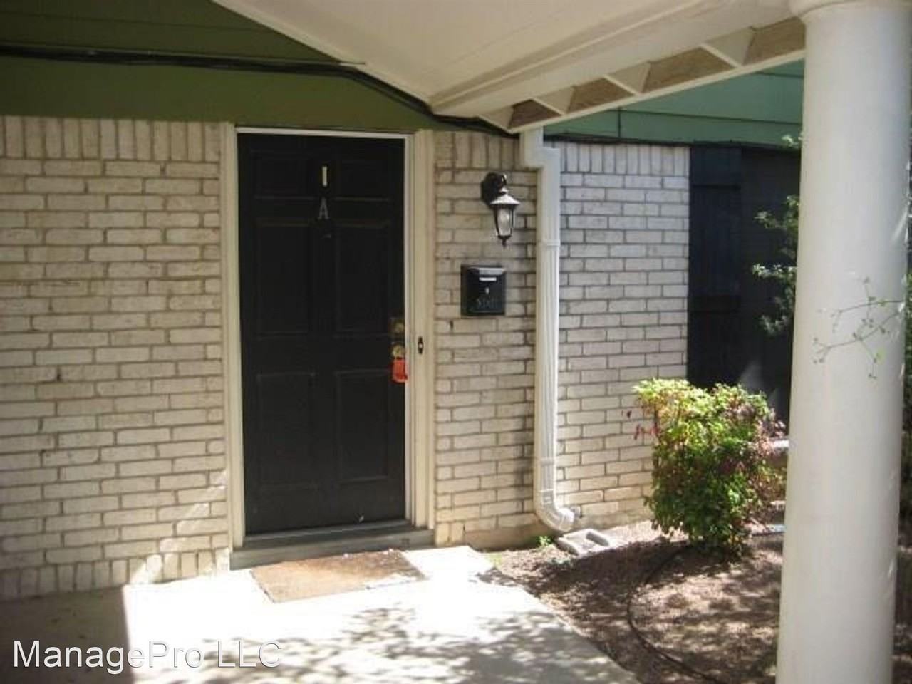 7204 Creekside Dr - Photo 2 of 41