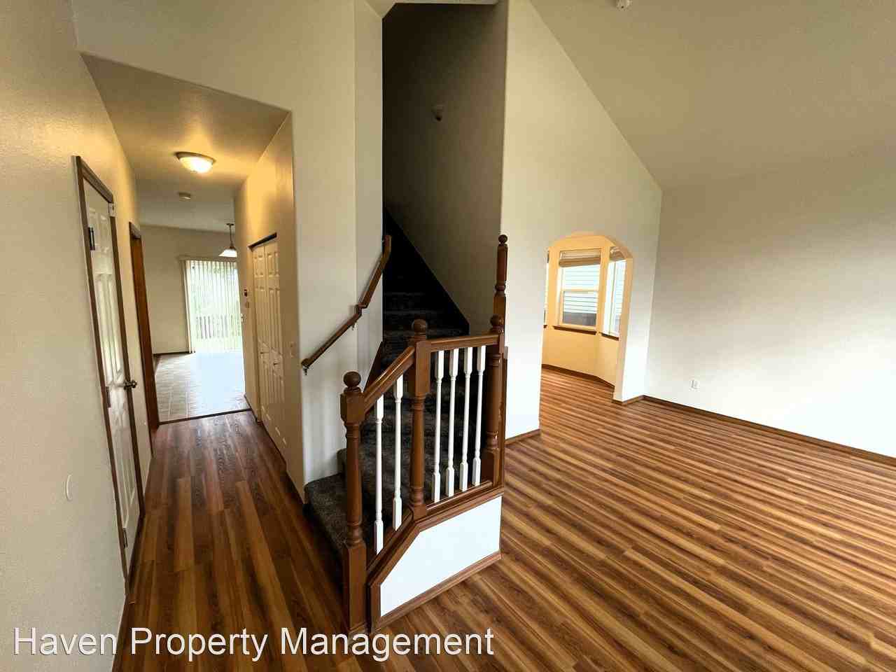 20630 73rd Avenue Ct E - Photo 2 of 17