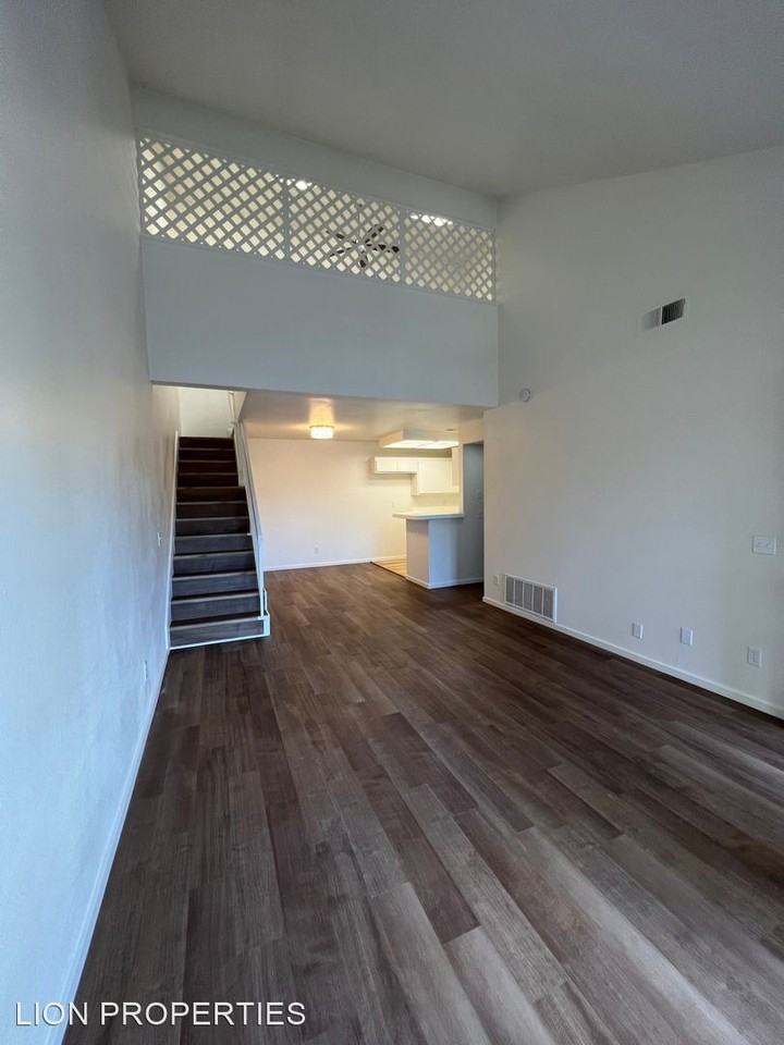 12680 Briarglen Loop #D - Photo 3 of 14