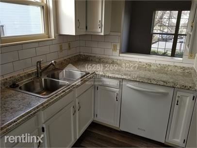 661 Pine Trace Ct - Photo 2 of 21