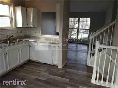 661 Pine Trace Ct - Photo 3 of 21