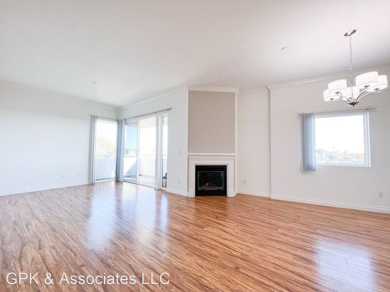 6931 Kittyhawk Ave. - Photo 3 of 13