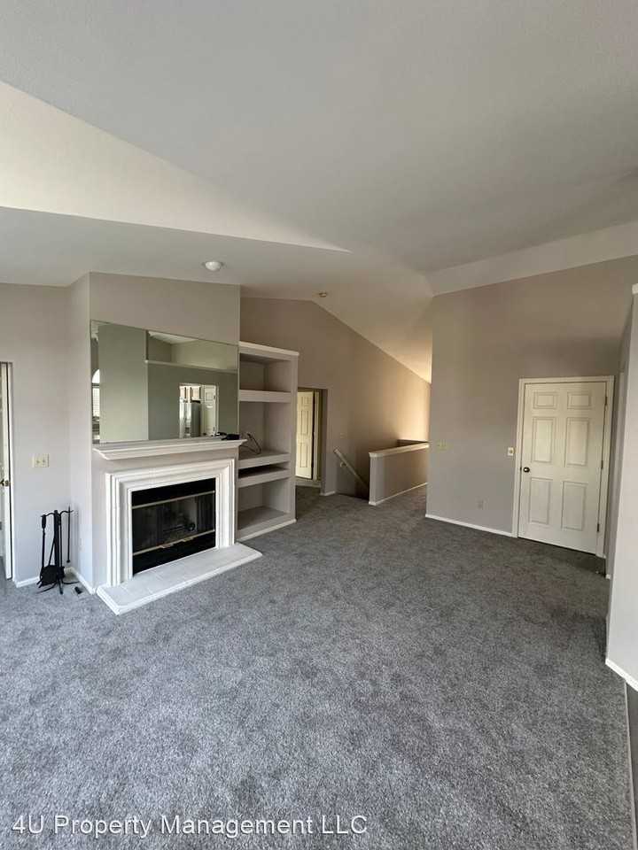 16944 Hickory Crest Dr - Photo 2 of 21