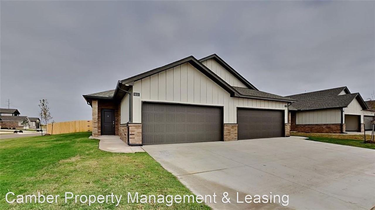 9340 Nw 125th St - Photo 2 of 24