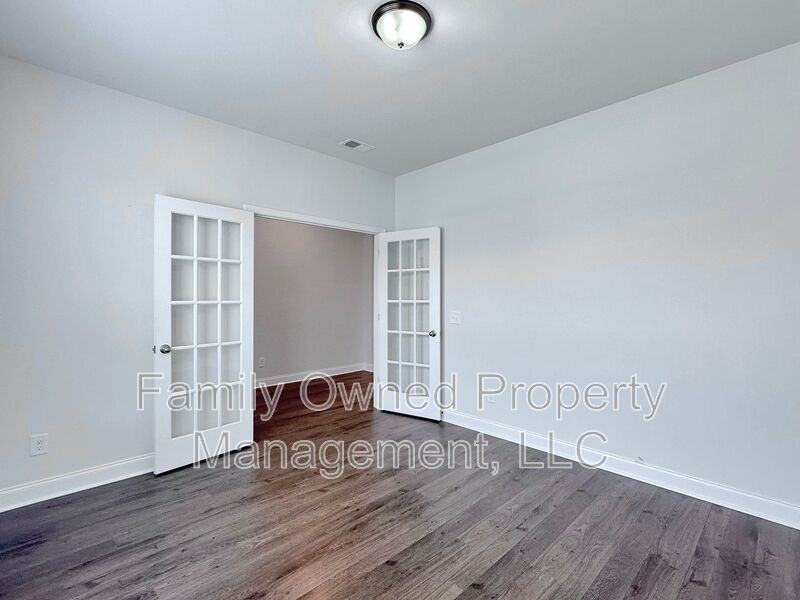302 Witch Hazel St - Photo 7 of 36