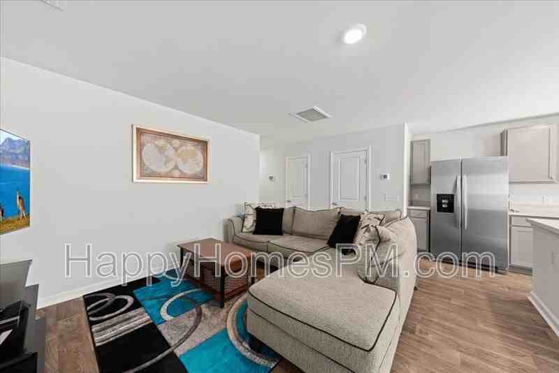 4698 Palm View Cir - Photo 7 of 29