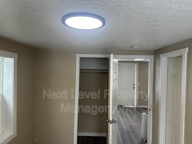 1263 Hwyeast - Photo 4 of 6
