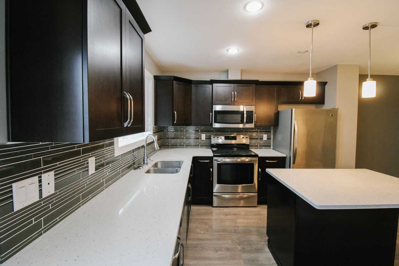 6 Keystone Terr W - Photo 2 of 16