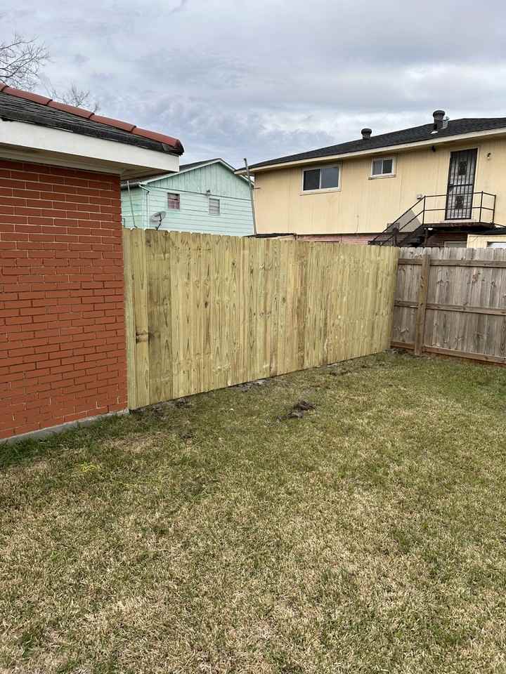4501 Lynhuber Dr - Photo 3 of 21